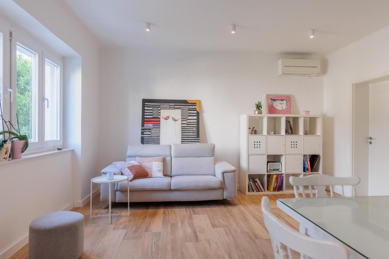 Apartment A&E Zara Esterno foto
