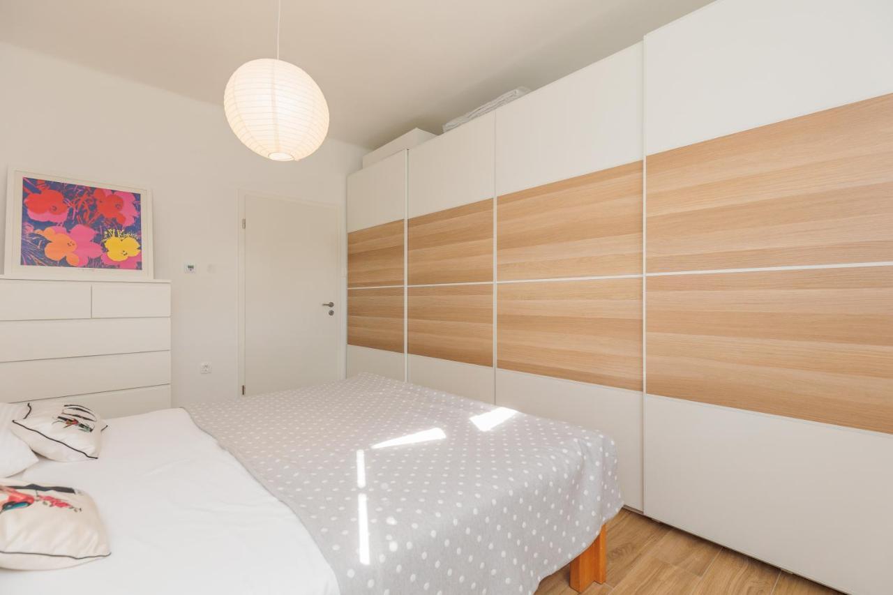 Apartment A&E Zara Esterno foto